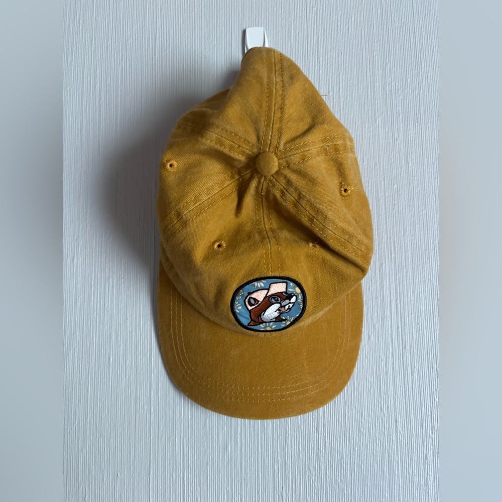 Buc-ees hat - Picture 4 of 5